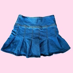 Pleated Denim Mini Skirt